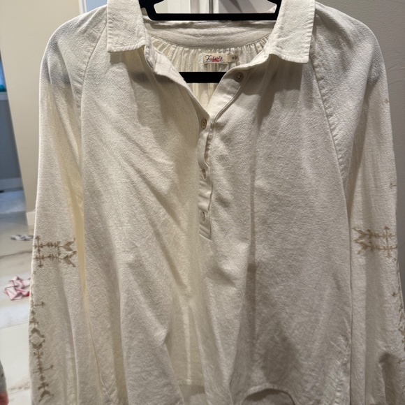 Faherty Aztec long sleeve blouse - Picture 2 of 2